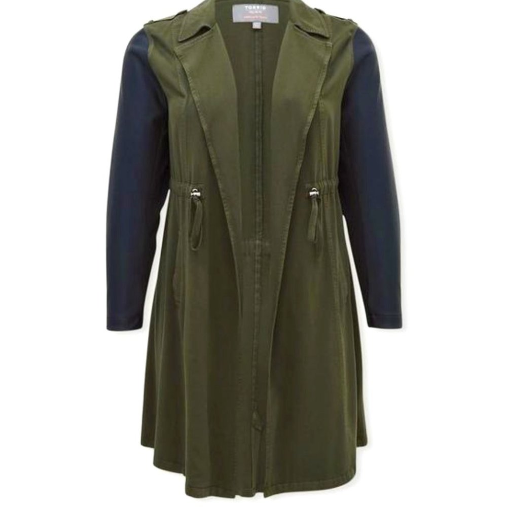 TORRID Size 0 Smooth twill and faux leather sleeves (FREE SHIPPING)